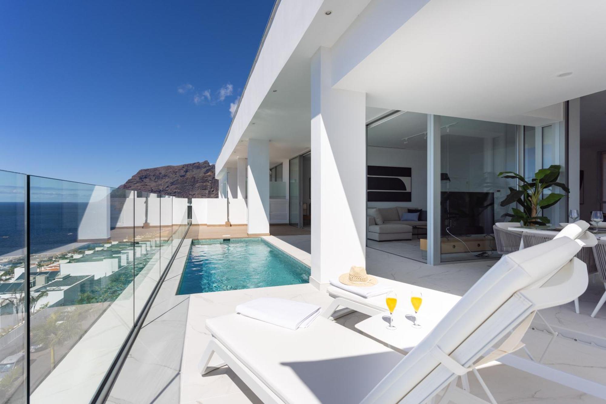 Crystal I Luxury Apartments By Enjoyahome Acantilado de los Gigantes Exterior photo