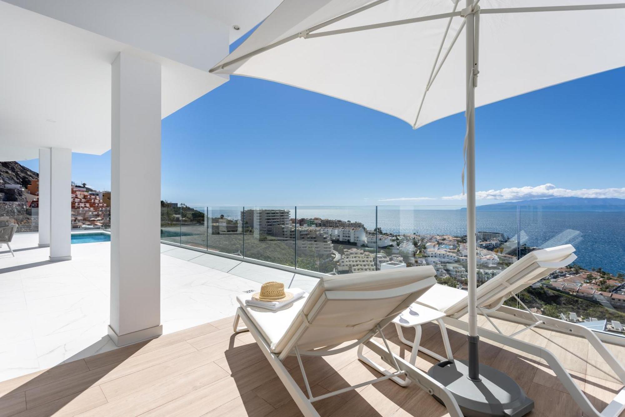 Crystal I Luxury Apartments By Enjoyahome Acantilado de los Gigantes Exterior photo